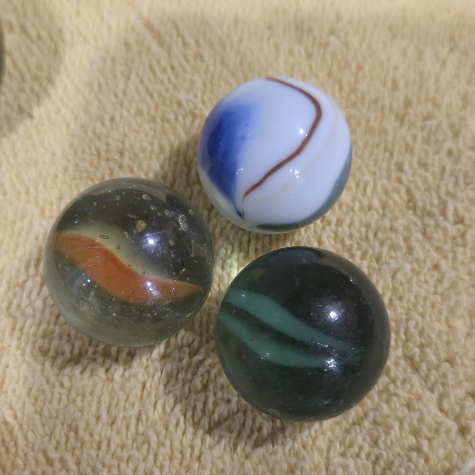 56 Vintage Marbles: 3 Reg. Boulders; 3XL Boulders; 50 Common-size Marbles. L00K!