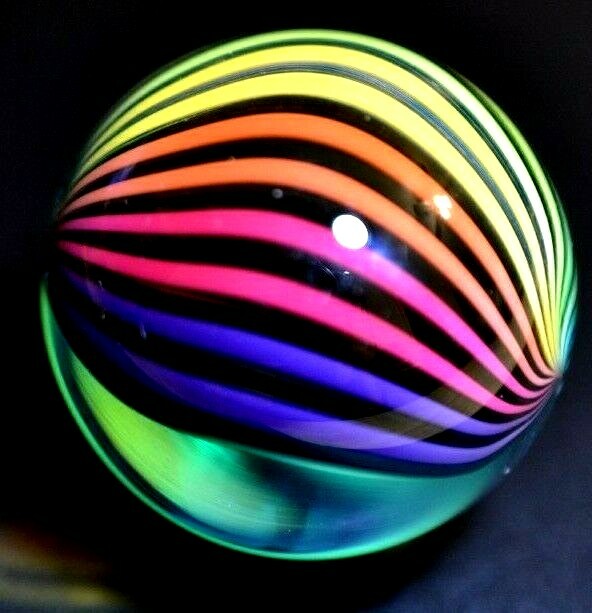 FRITZ LAUENSTEIN GLASS MARBLE/1.140″-3/4 RAINBOW WEIRDO-1/4 IS CLEAR VIEW-CENTER