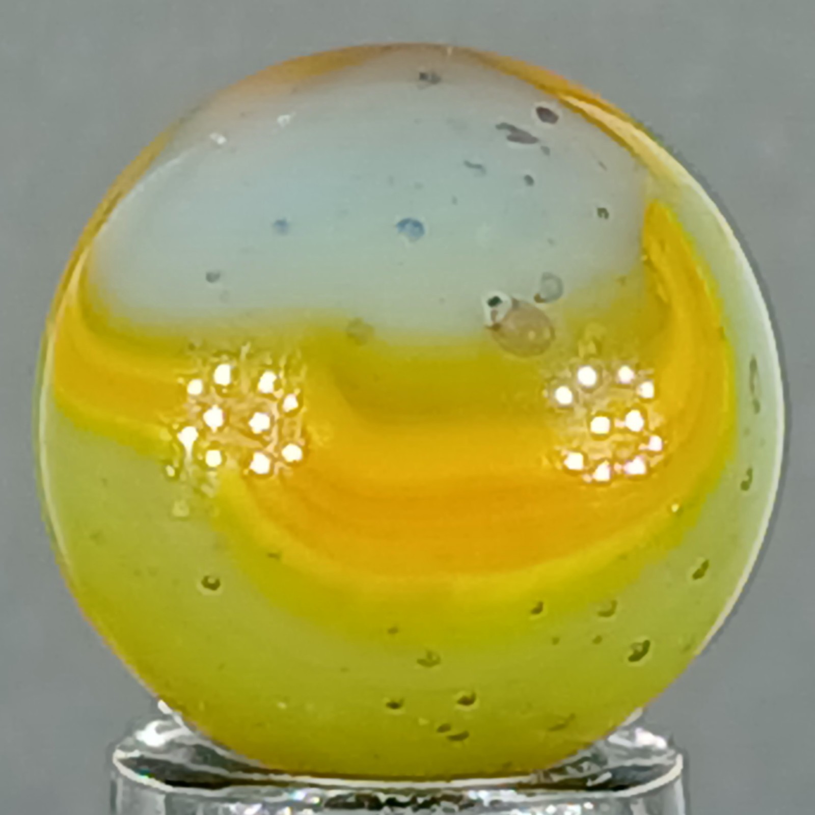 Vintage Peltier Rainbo Marble .62 Inches Near-Mint Condition Combined Shipping