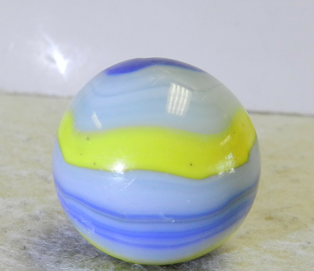 #14627m Vintage Marble King Cub Scout Colored Shooter Marble .96 Inches