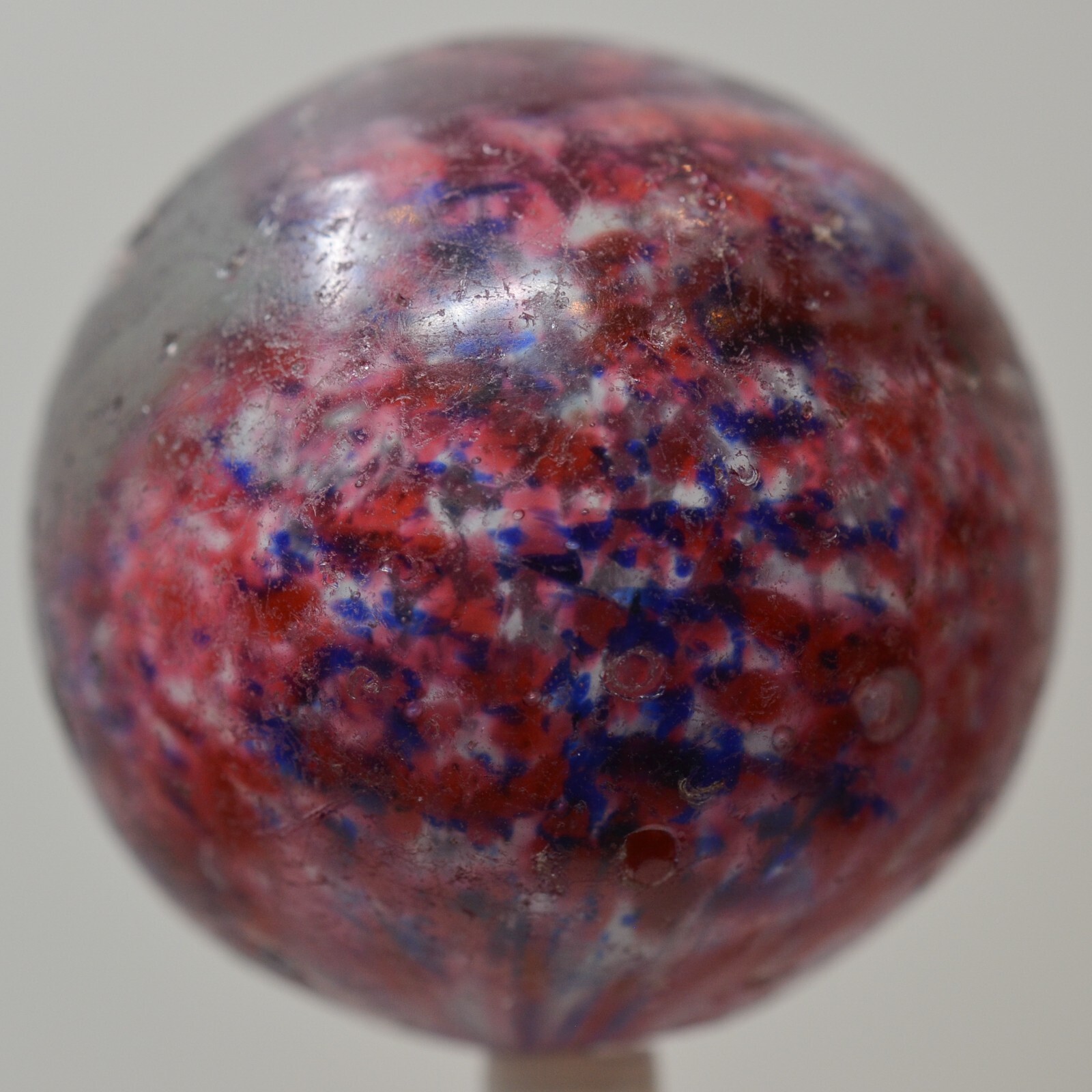 Handmade Shrunken Cloud Onionskin Marble, End of Day 1 13/16 inch, Germany S1448