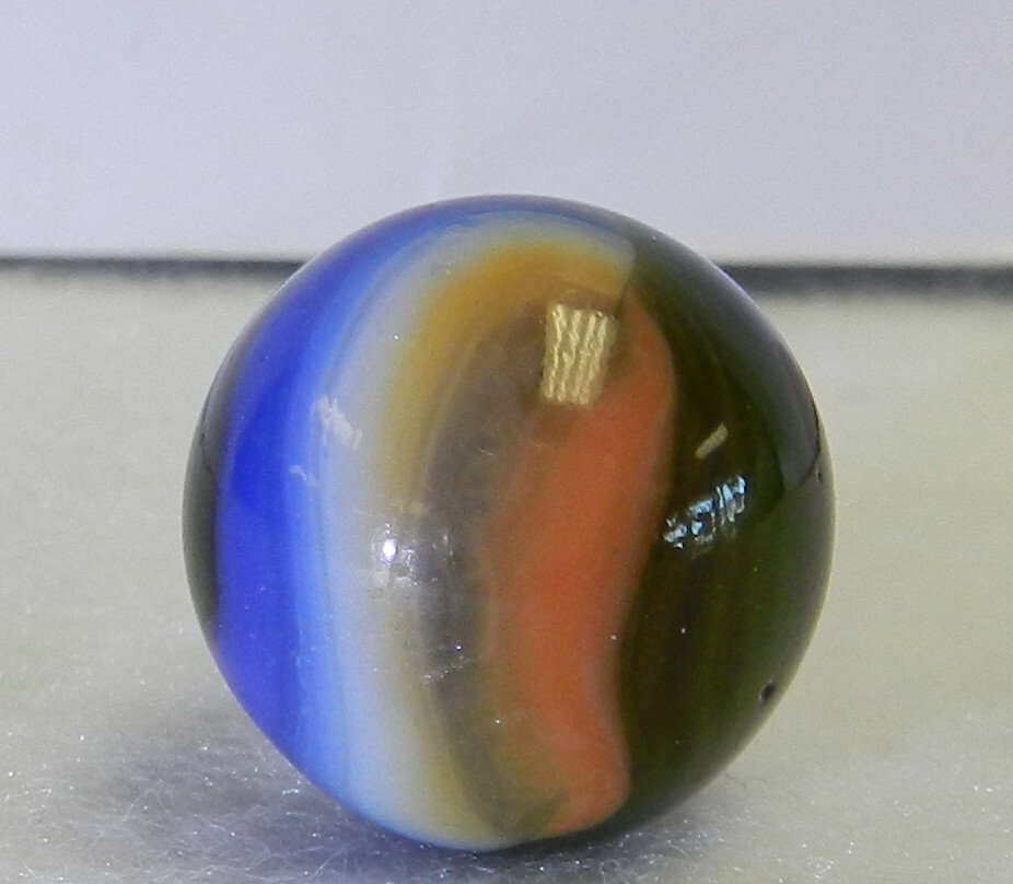 #18263m Colorful Vintage Peltier Glass Swirl Marble .65 Inches