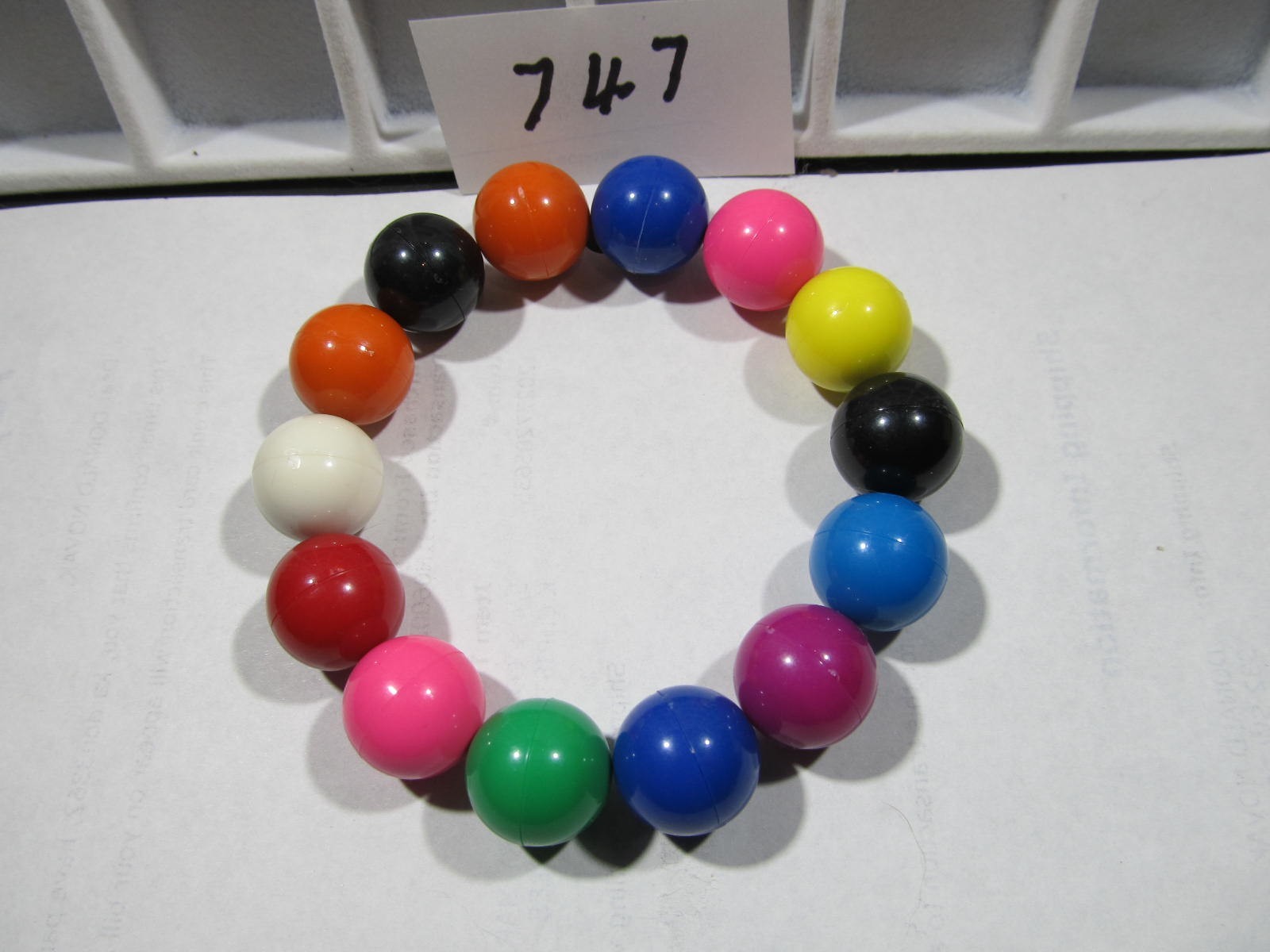 “WOW” SOMETHING REALLY DIFFERENT- SET OF 14 MAGNETIC MARBLES