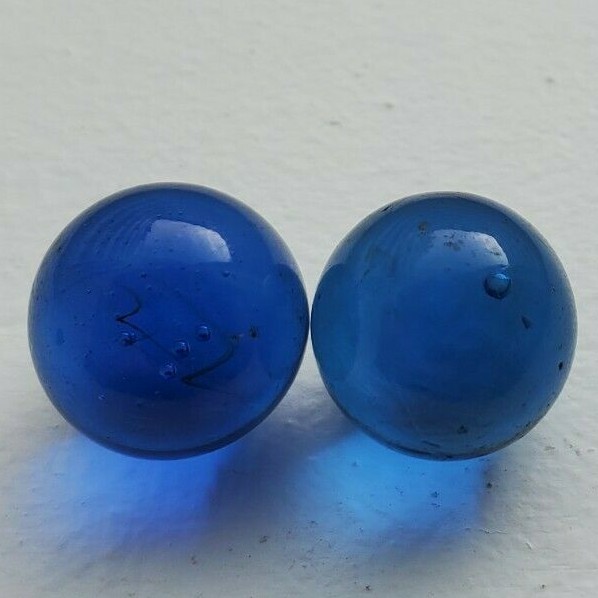 MINT 10 VINTAGE BEAUTIFUL BLUE CLEARIE MARBLES FROM 1970S & 1980S