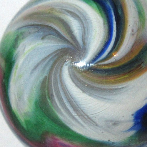 Signed DAVIS GLASS MARBLE SWIRL CONTEMPORARY 2004 JIM STAND