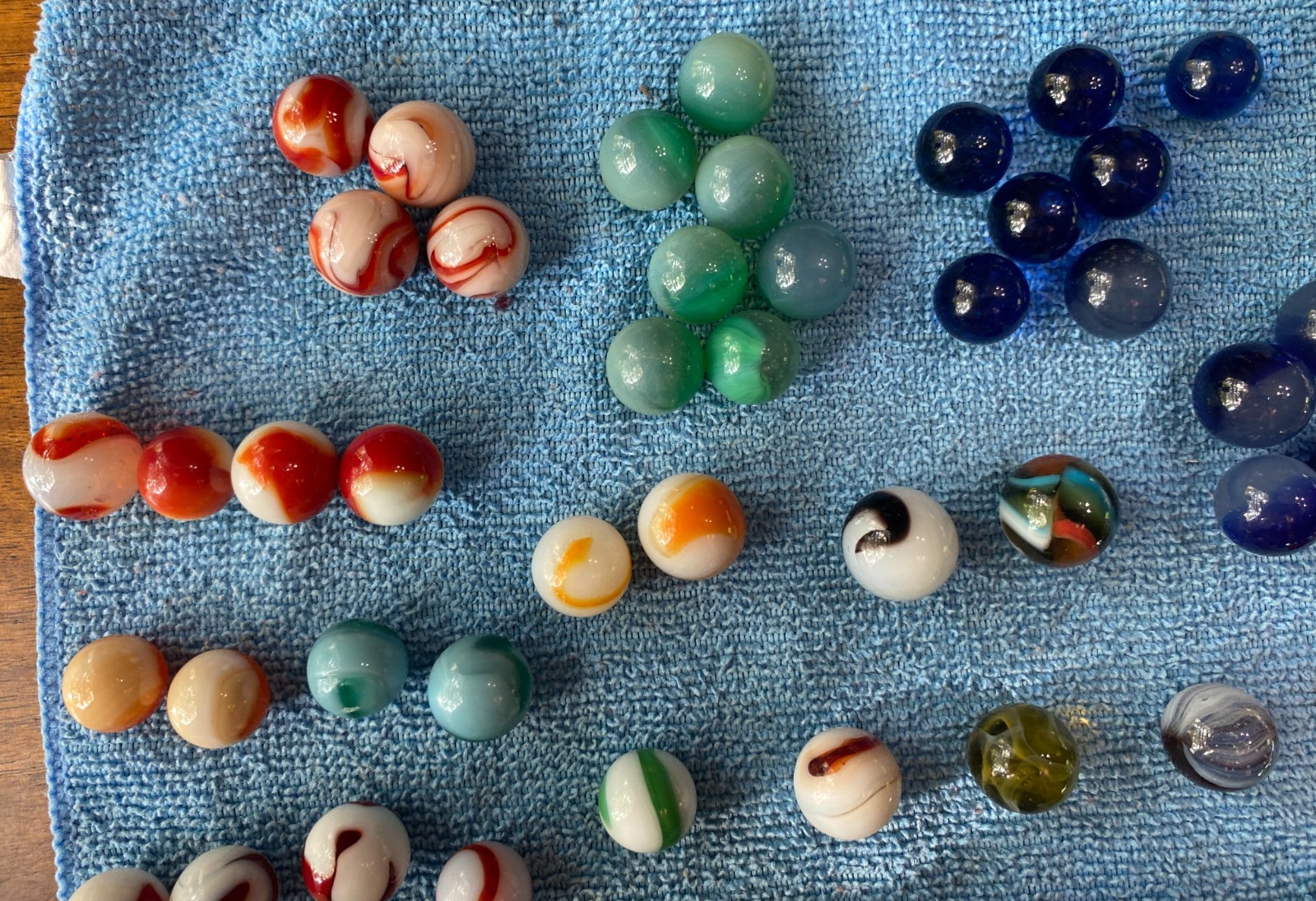 Vintage Lot of 108 Marbles Various Makers Moss Agates Patches Swirl etc