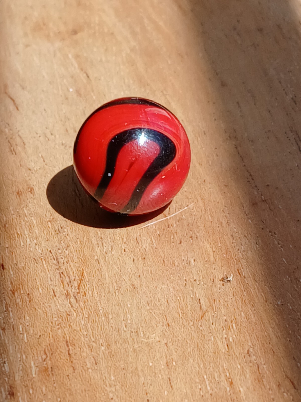 Vacor Ladybug Standard Marble Near-Mint Condition Combined Shipping