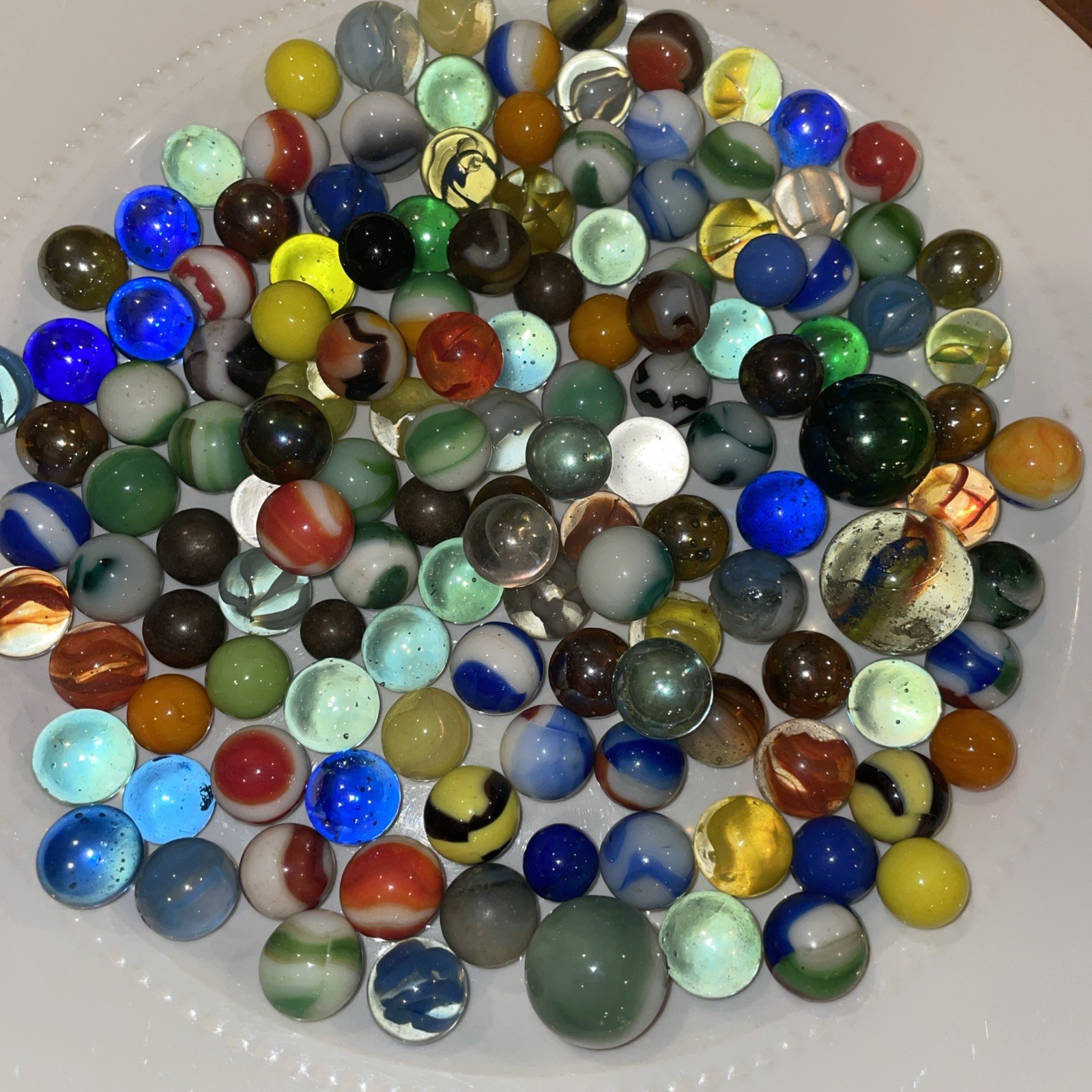 Lot Of 137 Random Vintage Marbles in “Played With” Condition~Standard & PeeWee