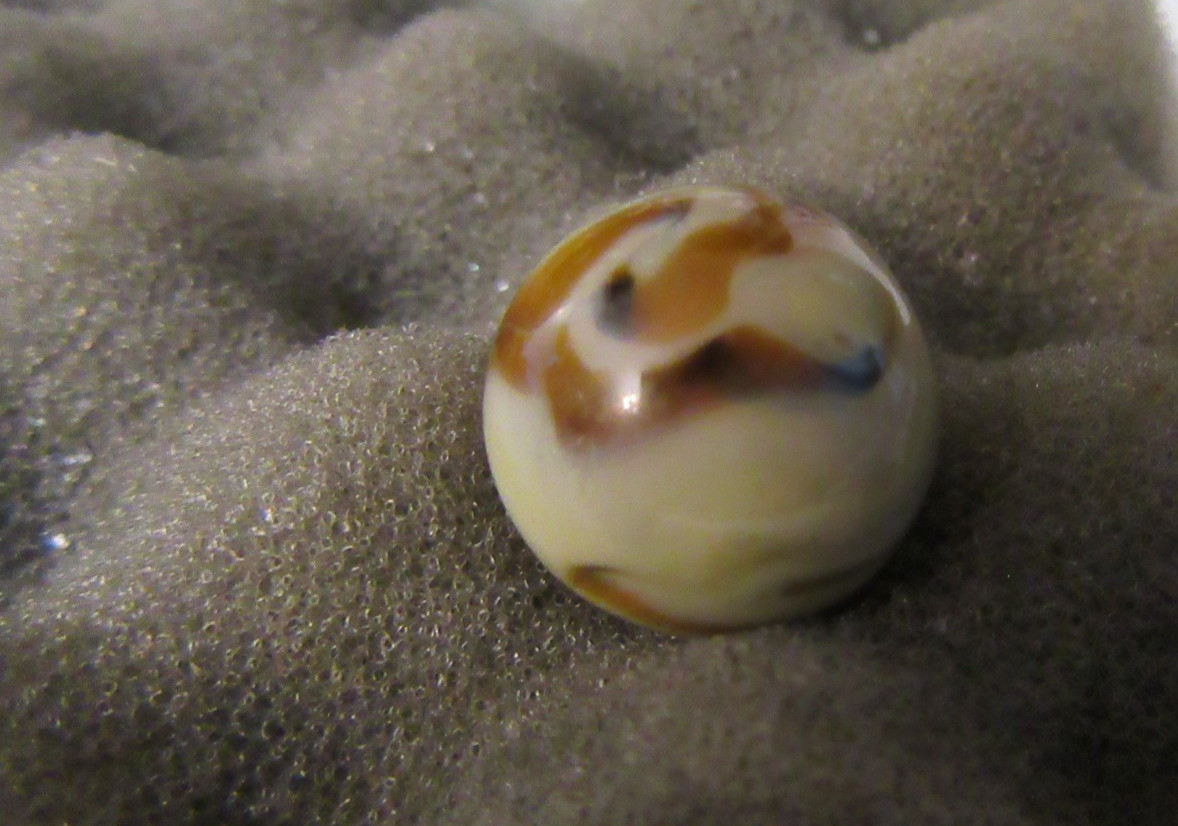 BEAUTIFUL VINTAGE ALLEY AGATE SWIRL MARBLE- Tan/Brown 11/16″