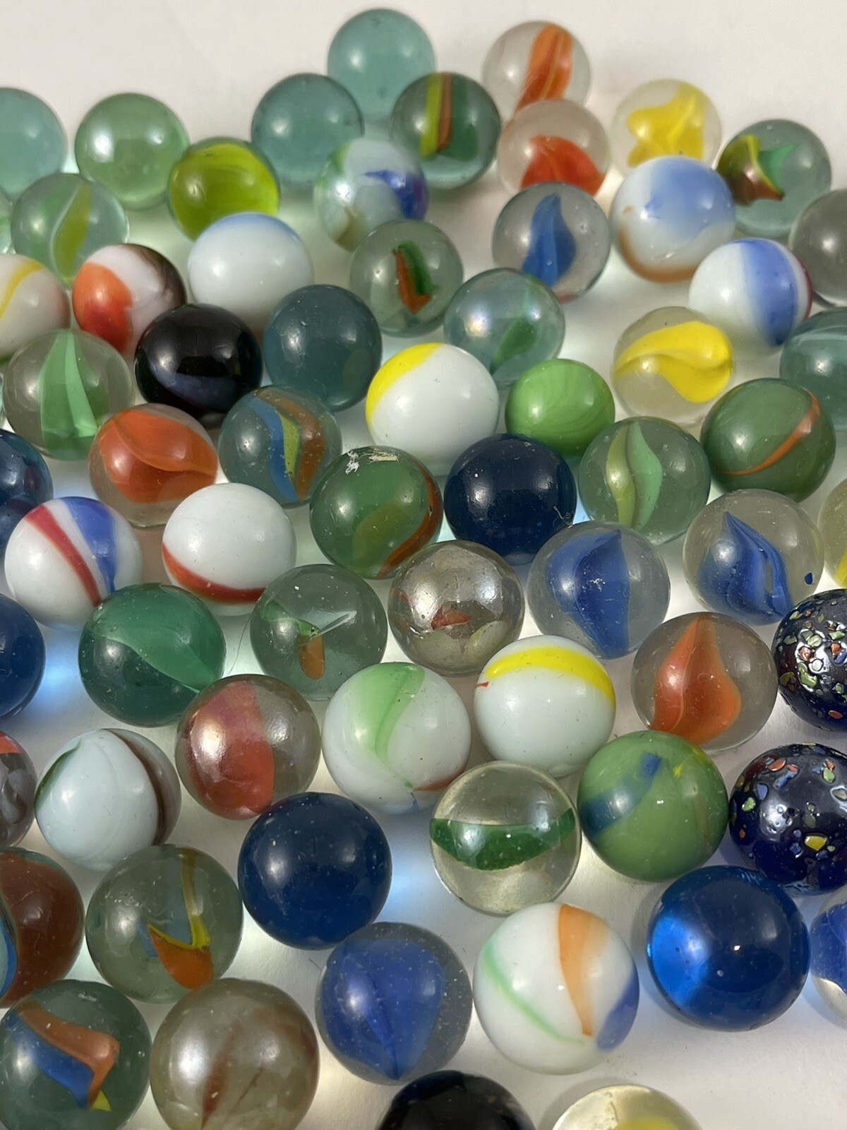Vintage Marble Lot, Lot Of 198 Marbles