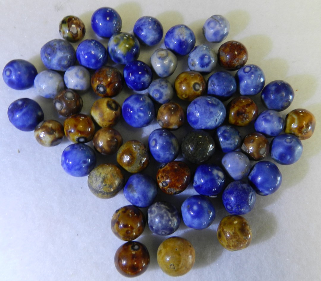 #20873m Vintage Group of 50 Small Sized Bennington Marbles .41 to .57 Inches