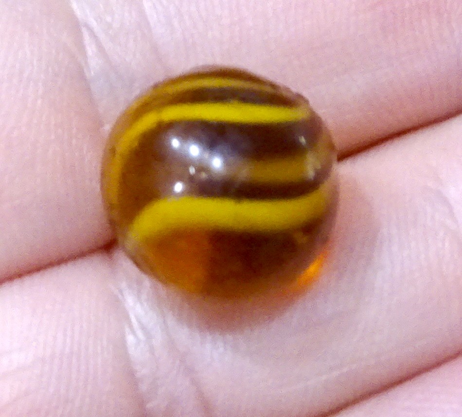 STUNNING! HANDMADE German CARAMEL SWIRL Estate Fresh ANTIQUE Vintage MARBLE