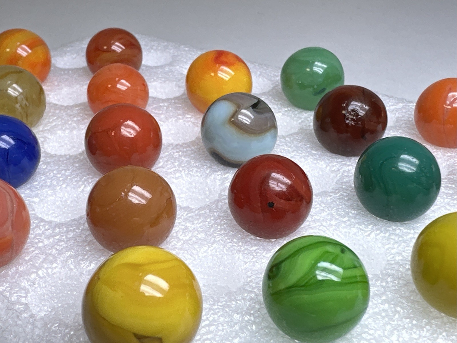 291 Lot Of 27 Jabo Swirl Marbles!