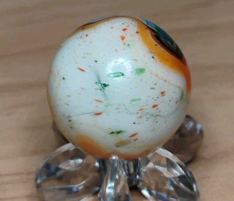 .74″ D.A.S. MARBLES 💥”TRUE NORTH” GOLD LUTZ+CONFETTI GLASS TOYS MINT-