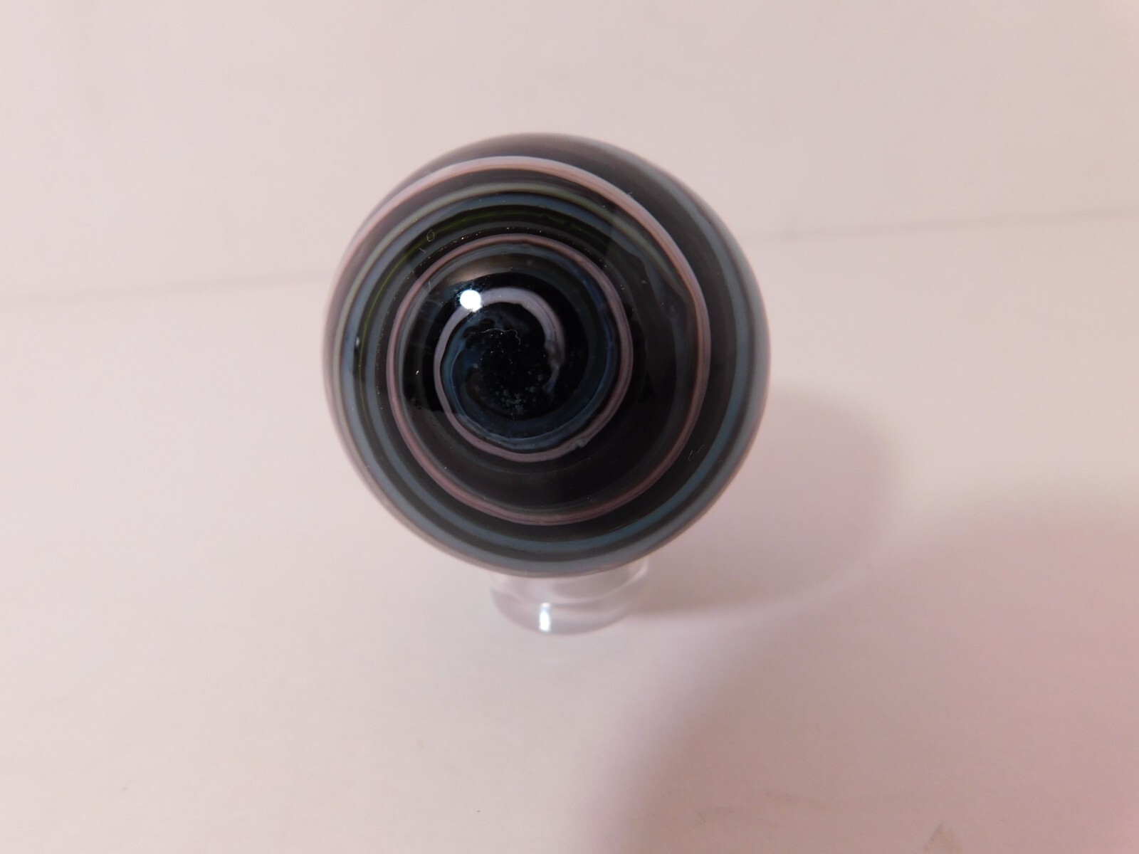 New Stunning Handmade Reverse Corkscrew Art Glass Marble – 39 MM = 1-1/2″ Dia.