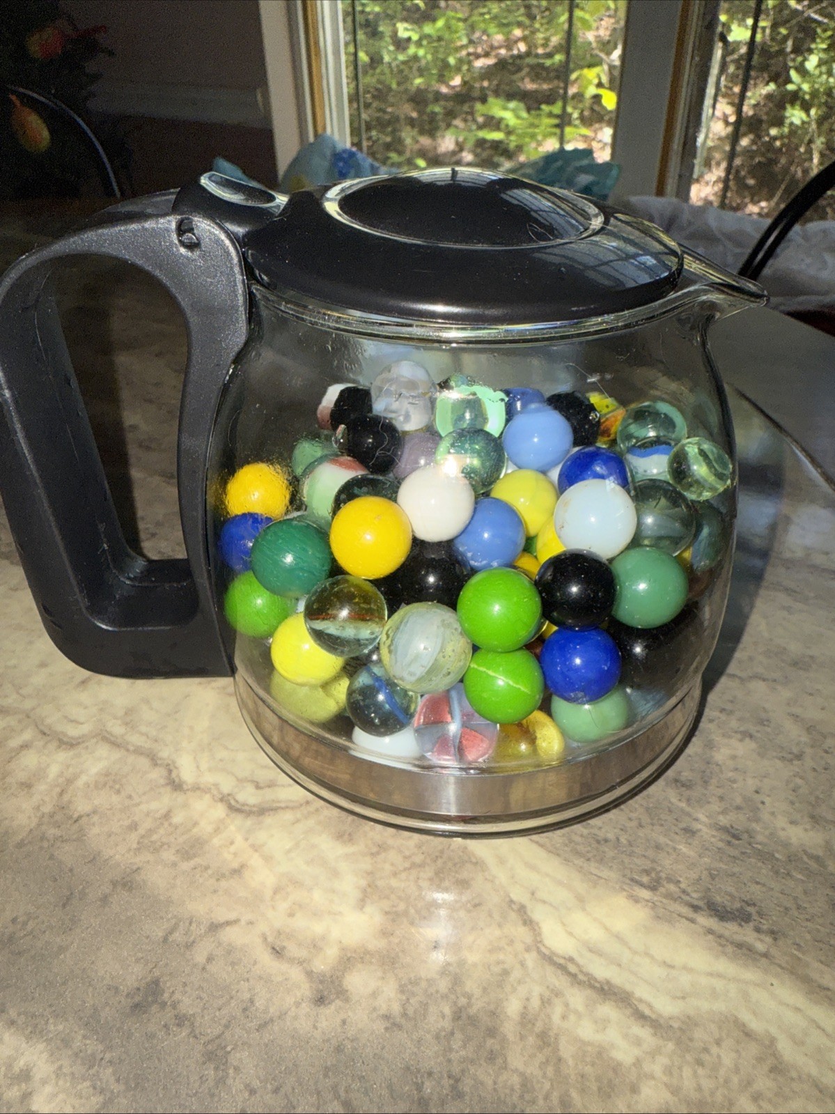 Lot of 186 Vtg Glass Marbles Multiple Colors Mini Glass Coffee Pot Used
