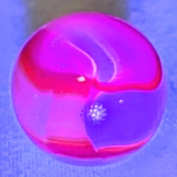 Vintage Akro Agate Carnelian Oxblood Swirl Marble UV Uranium Glow NM 5/8″