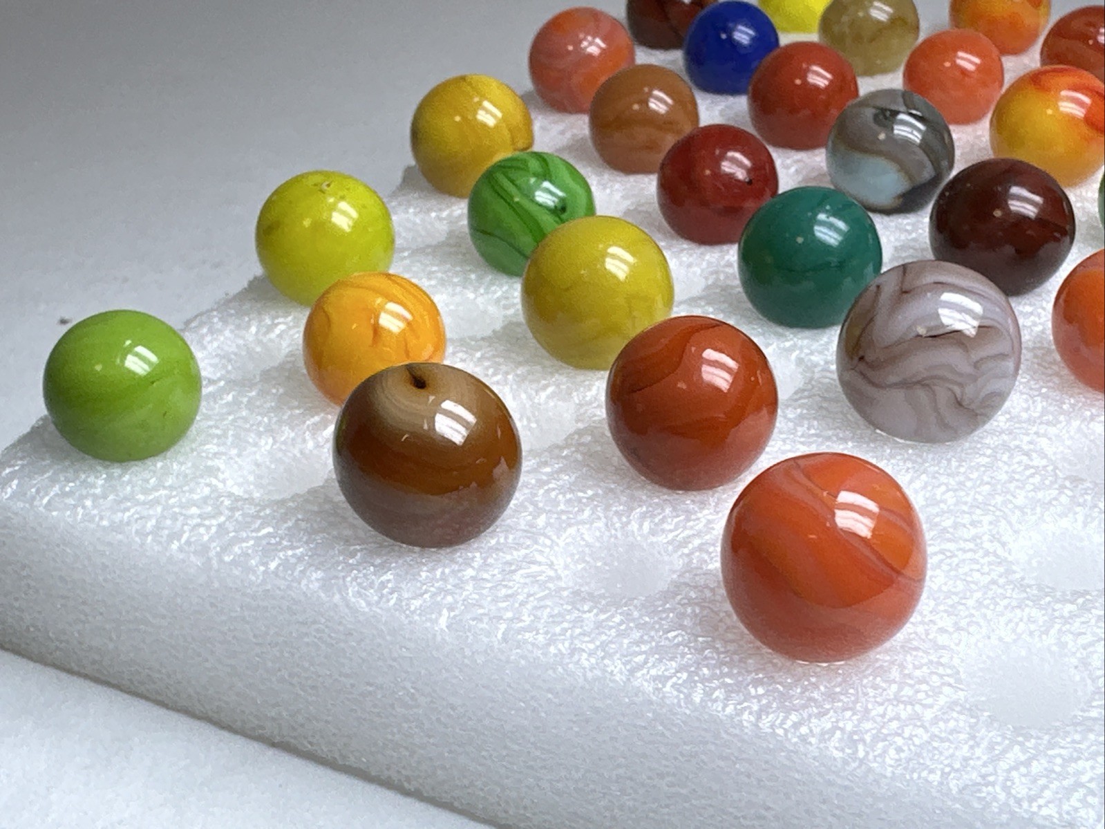291 Lot Of 27 Jabo Swirl Marbles!