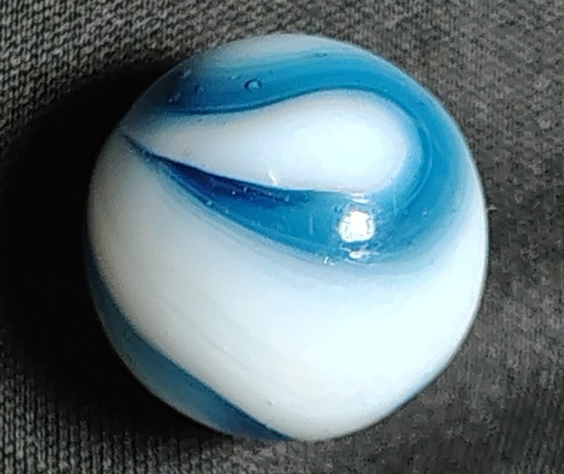 Vintage Alley Agate 0.60″ Dark Cobalt Blue Ribbon Swirl Marble NM! White Base…