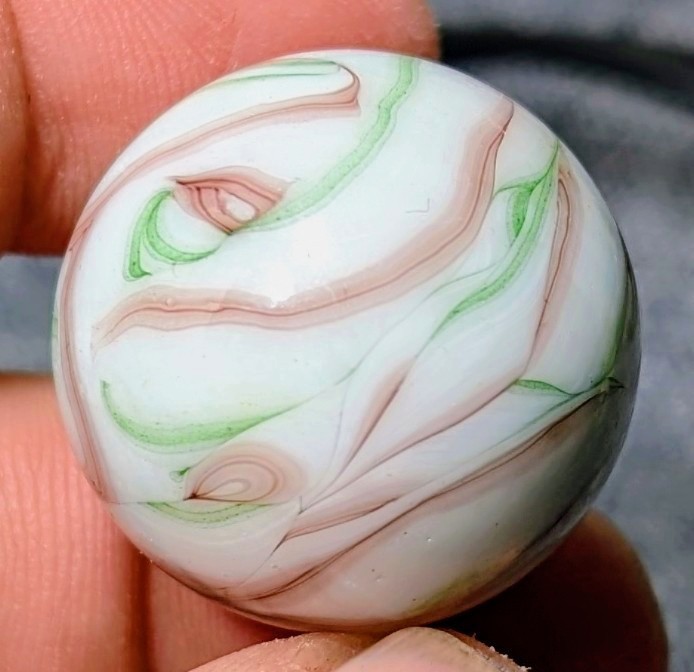 1 & 1/16″+ Massive Busy Veiligglas Opaque Swirl 1950s/1960s Vintage Marbles MM