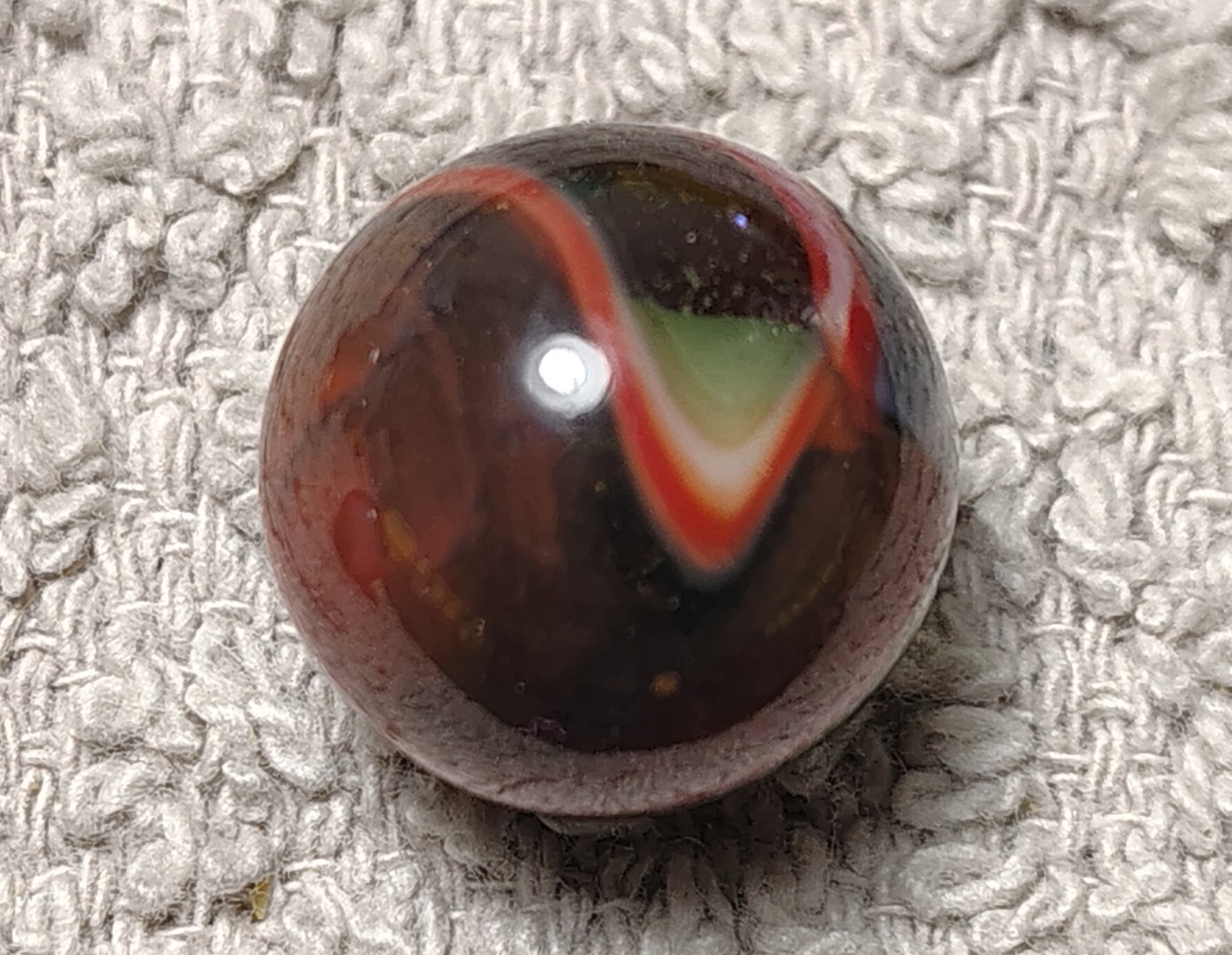 Vintage Peltier Glass Marble 0.62″ NLR Muddy Rainbow NM Condition