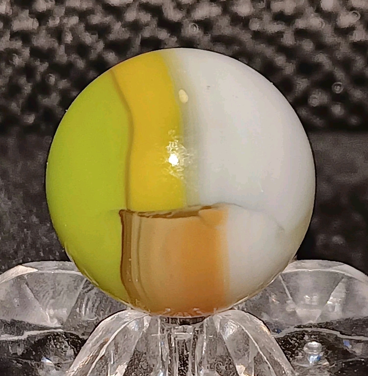Vintage Vitro Agate Tiger Eye Marble. .58″ Mint. HTF Color Combo