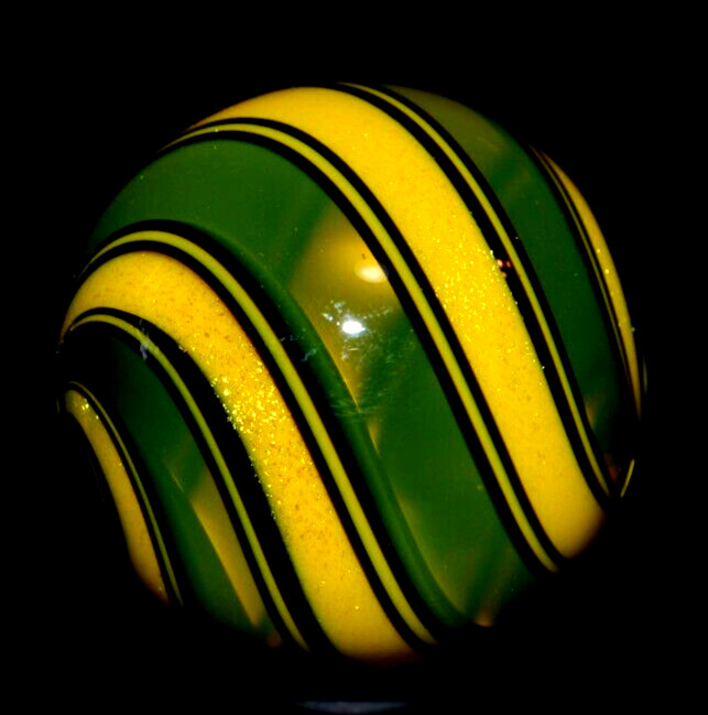 HOT HOUSE GLASS MARBLE/1.430″-SUNFLOWER DICHROIC STRIPE-BLACK,TRANS.YELLOW