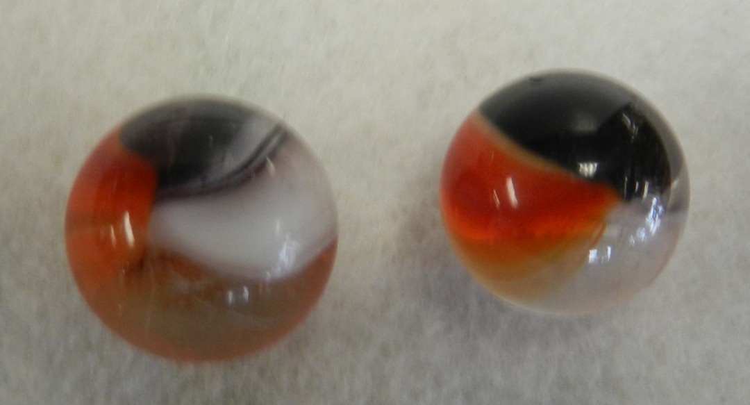 #21111m Vintage Pair of Cull Master Marble Tiger Eye Marbles .65 and .69 Inches