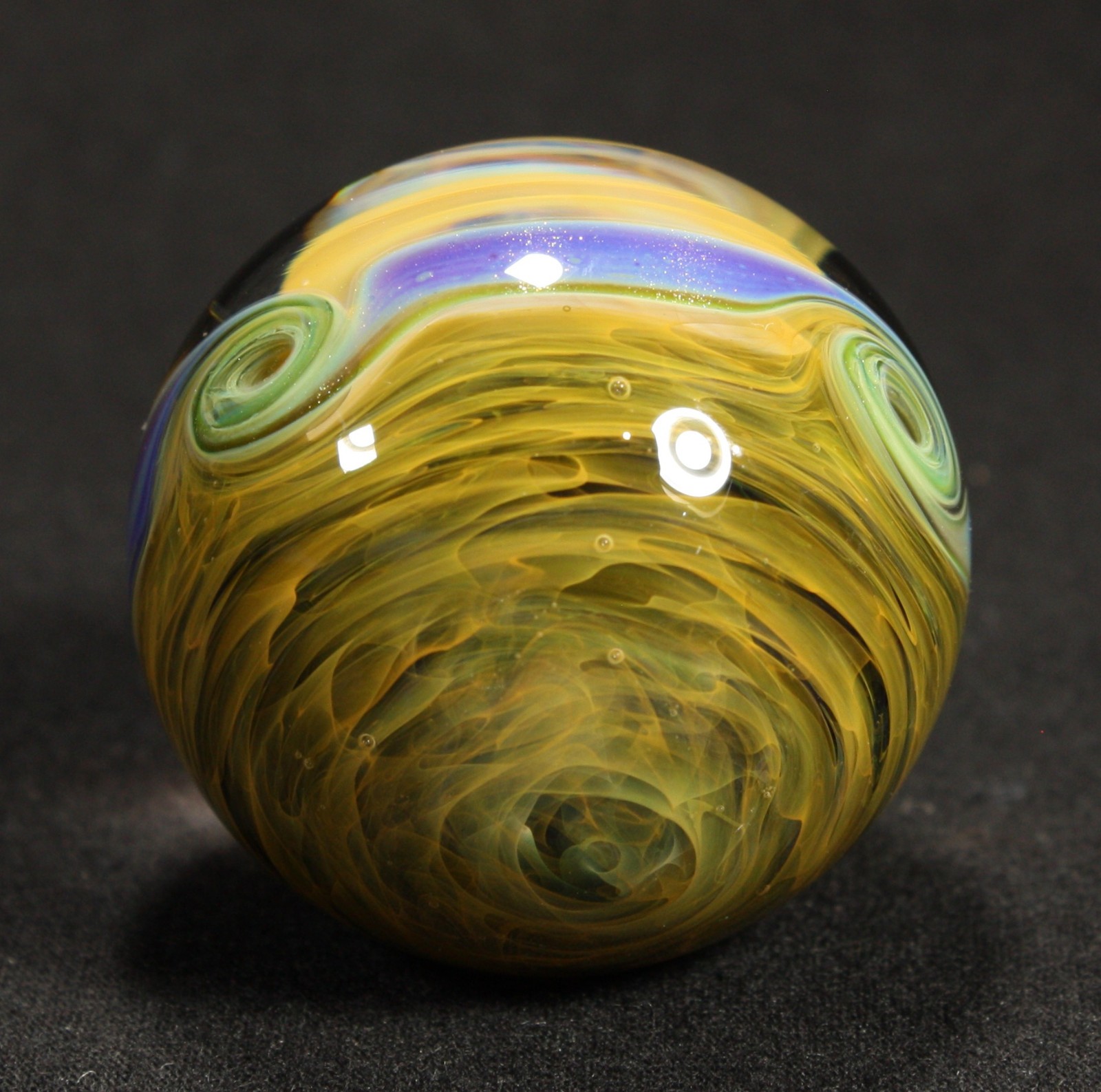 Juba Glass Handmade Marble 1.60″ Boro Lampwork Art 24K Gold and Silver Fume