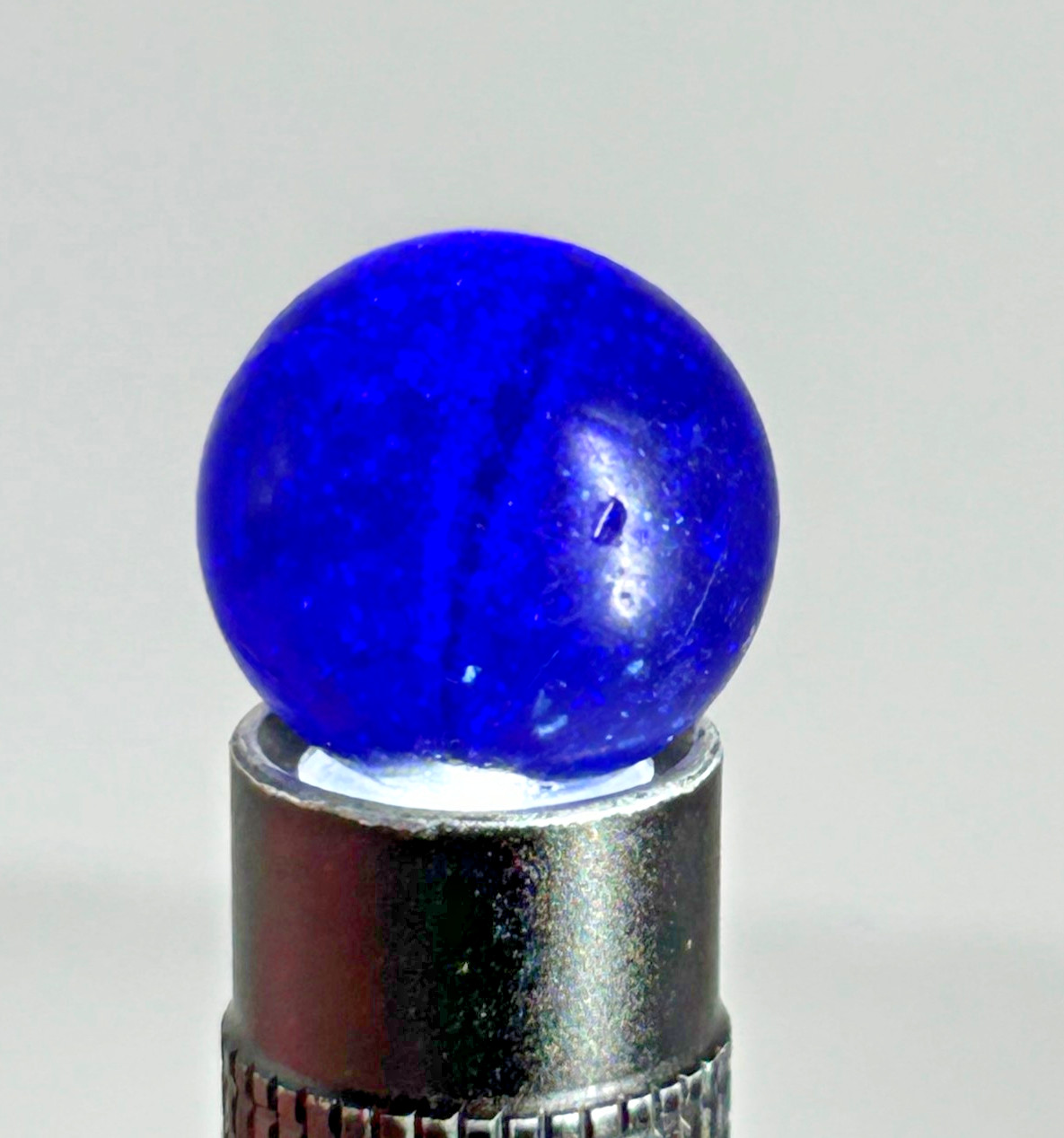 Antique German Handmade Blue Mica w/Filament Marble 83/128″ Mint m38