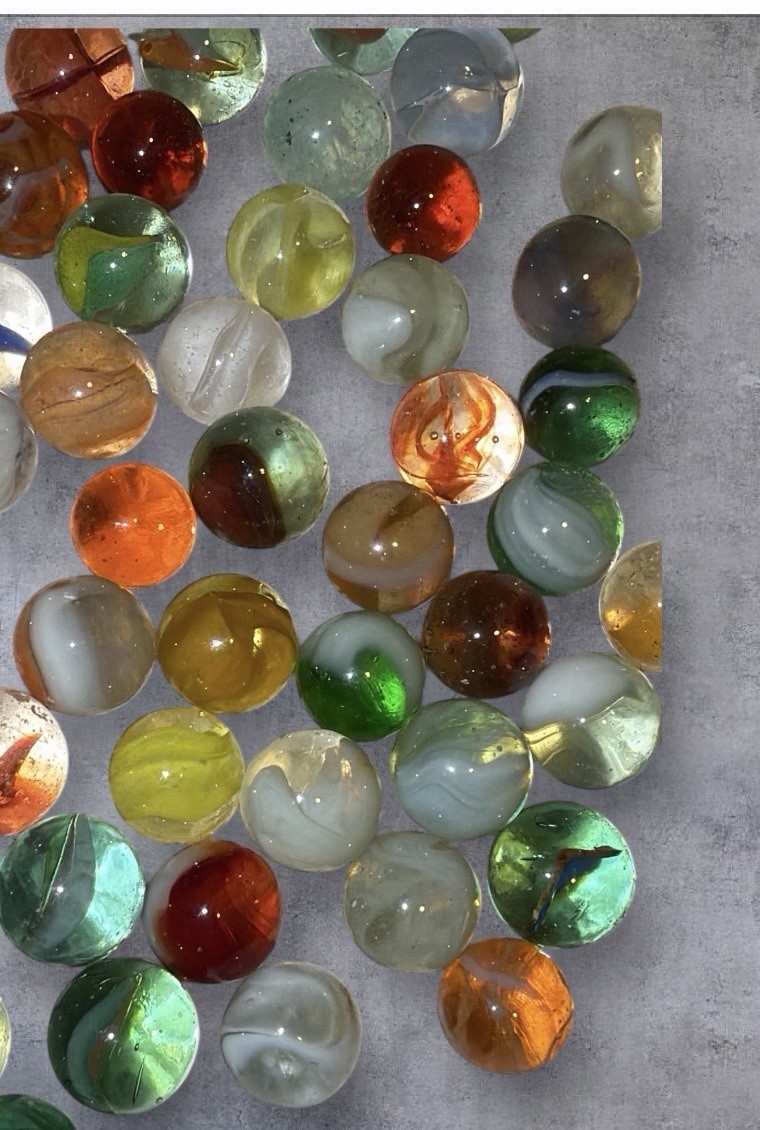 Lot of 88 Glass Marbles – Swirl, Clear & Translucent Mixed Colors Great Variety
