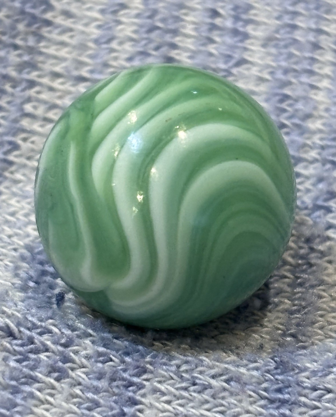 RARE Vintage Alley Agate Marble Flame Pennsboro Green White 0.65”