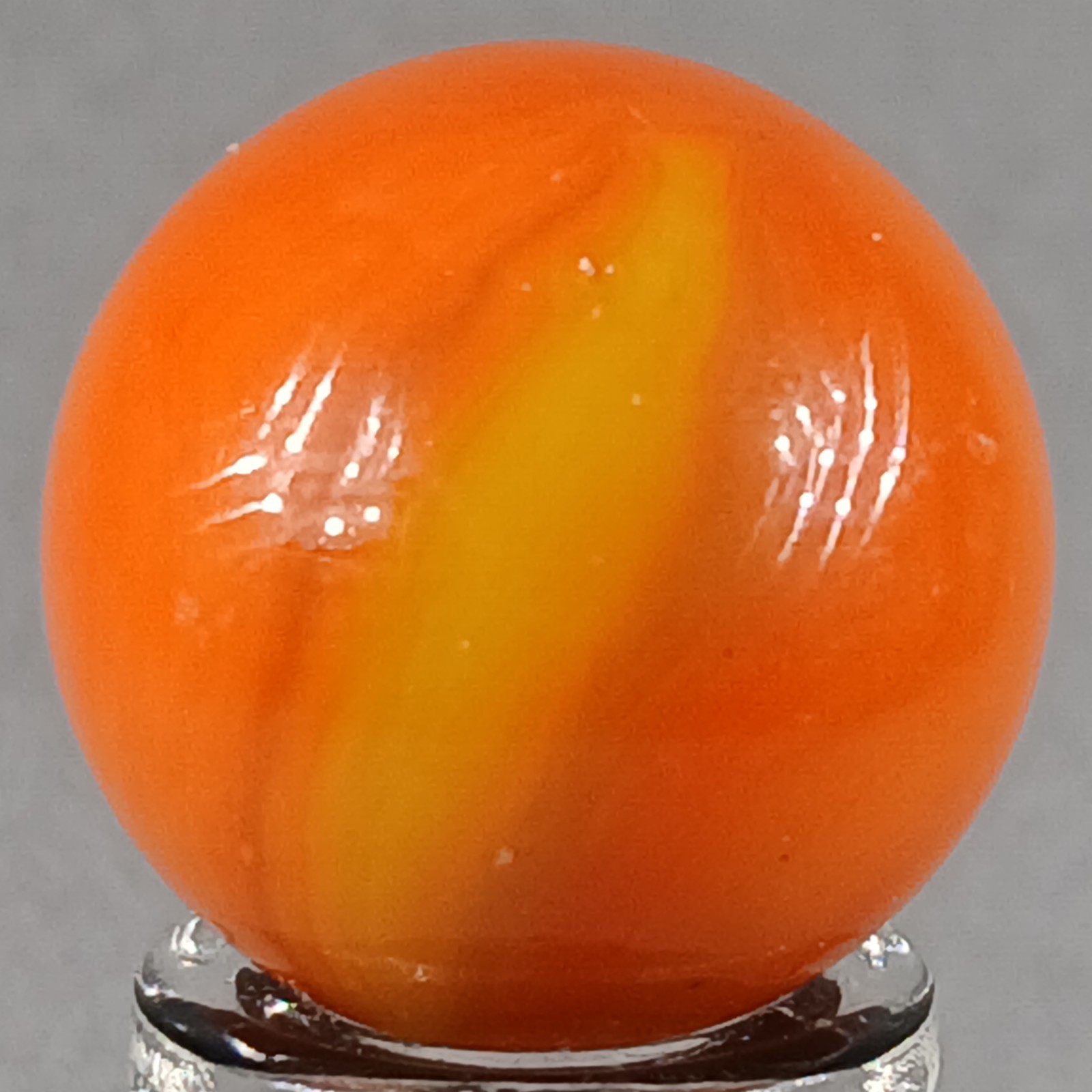 Vacor Clownfish Marble .65 Inch Near-Mint Condition Combined Shipping