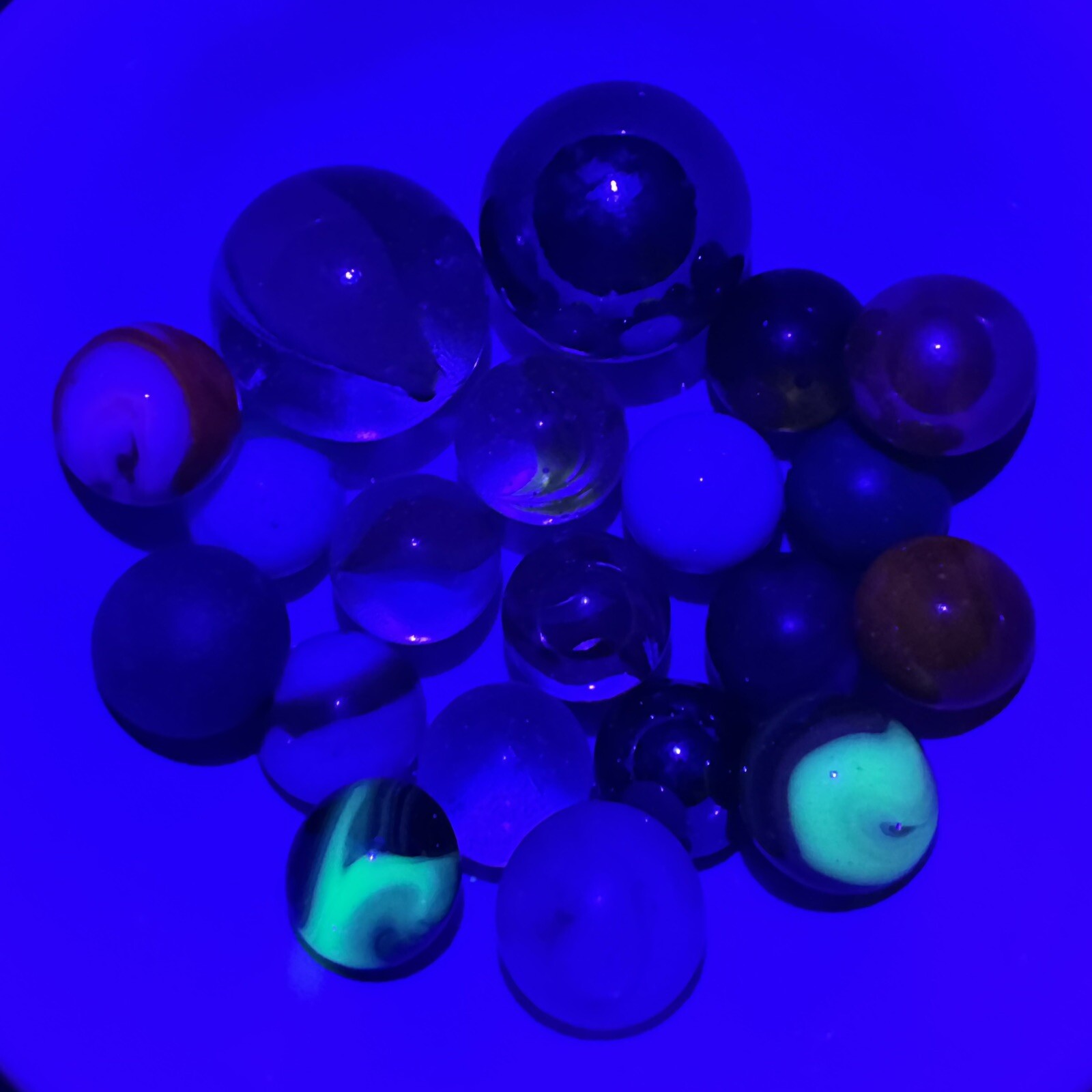 Vintage Marble Lot Of MARBLES UV Reactive Cadmium Uranium Lot #87