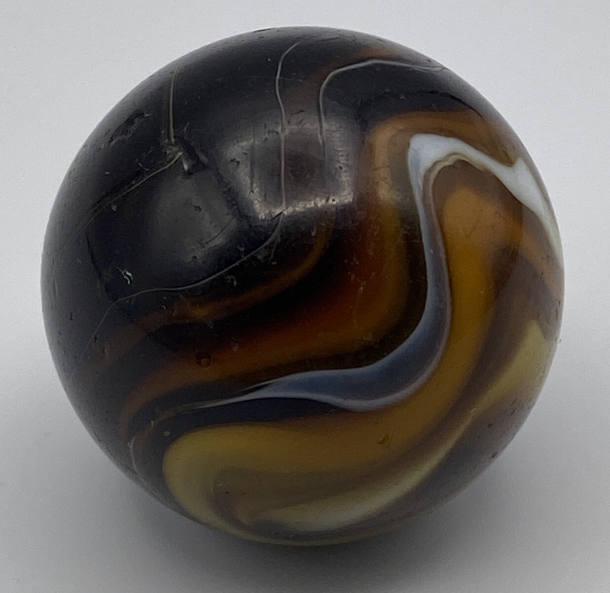 Marble : Scarce M.F. Christensen Brown Opaque White Swirl Slag Shooter 31.75mm