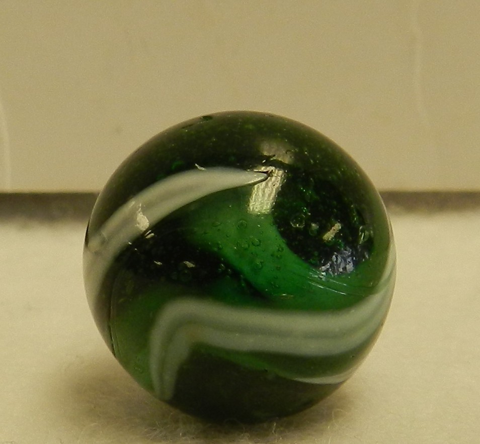 #19860m Vintage Yasuda Glass Transition Transitional Marble .69 Inches Mint —