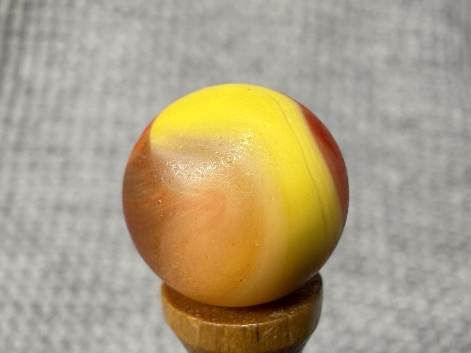 Akro Agate Yellow Red Popeye Marble .59” NM(-)
