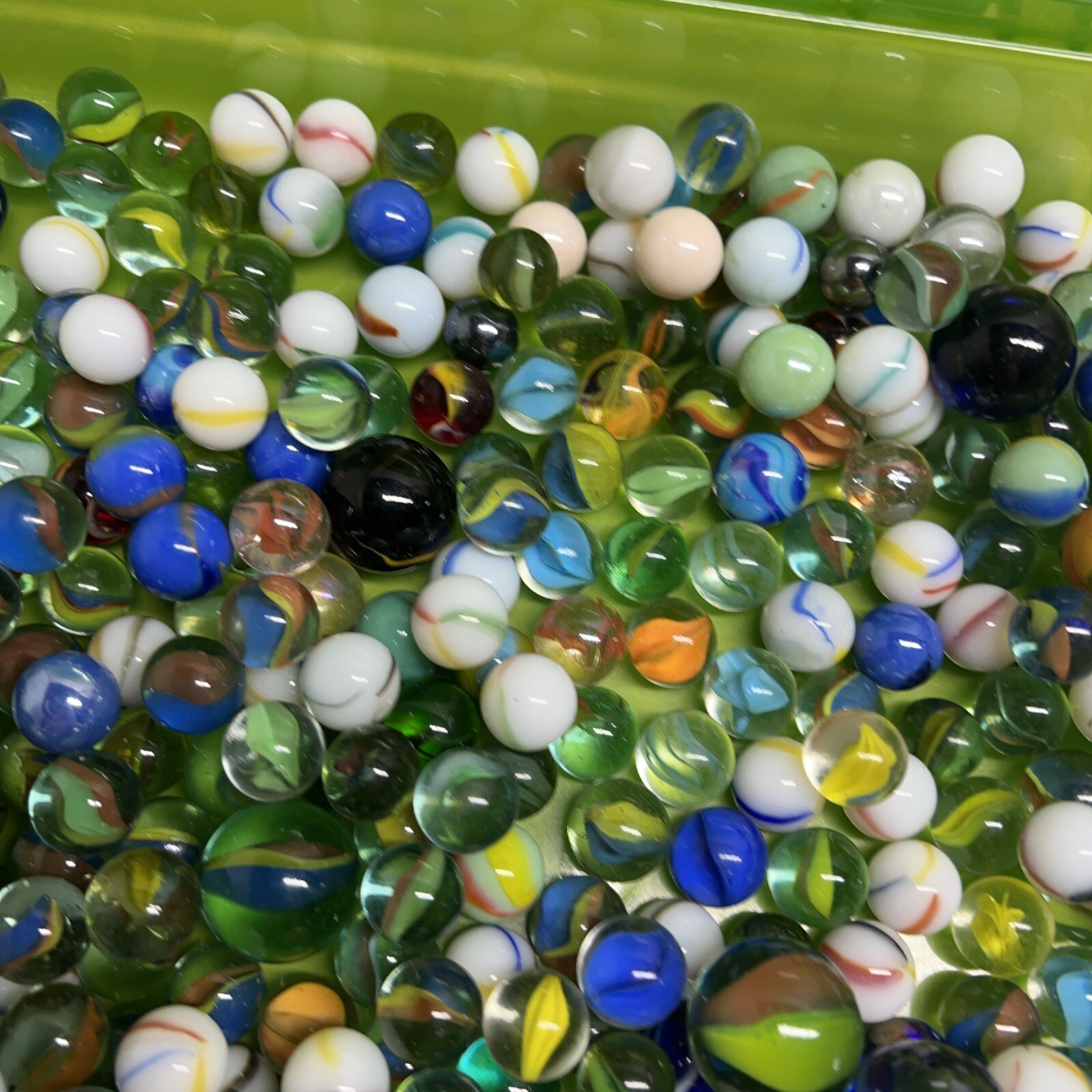 ESTATE FINDS Marbles Large Variety Lot Great Pieces Unsearched See Pictures 7lbs