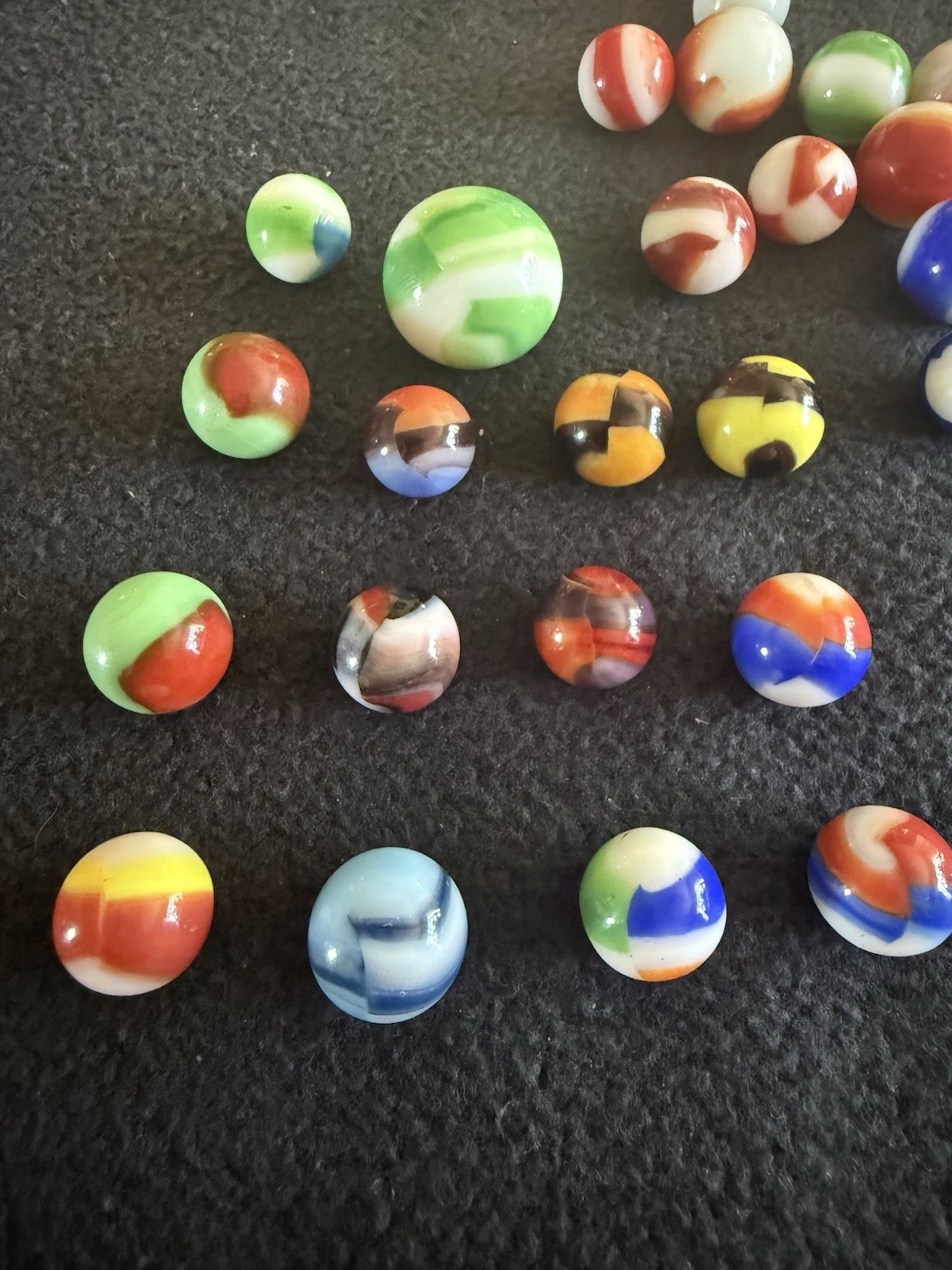 Lot Of 25 Marble King Marbles Wasp Rebel Hybrid Mustard Ketchup Bengal Tri Color