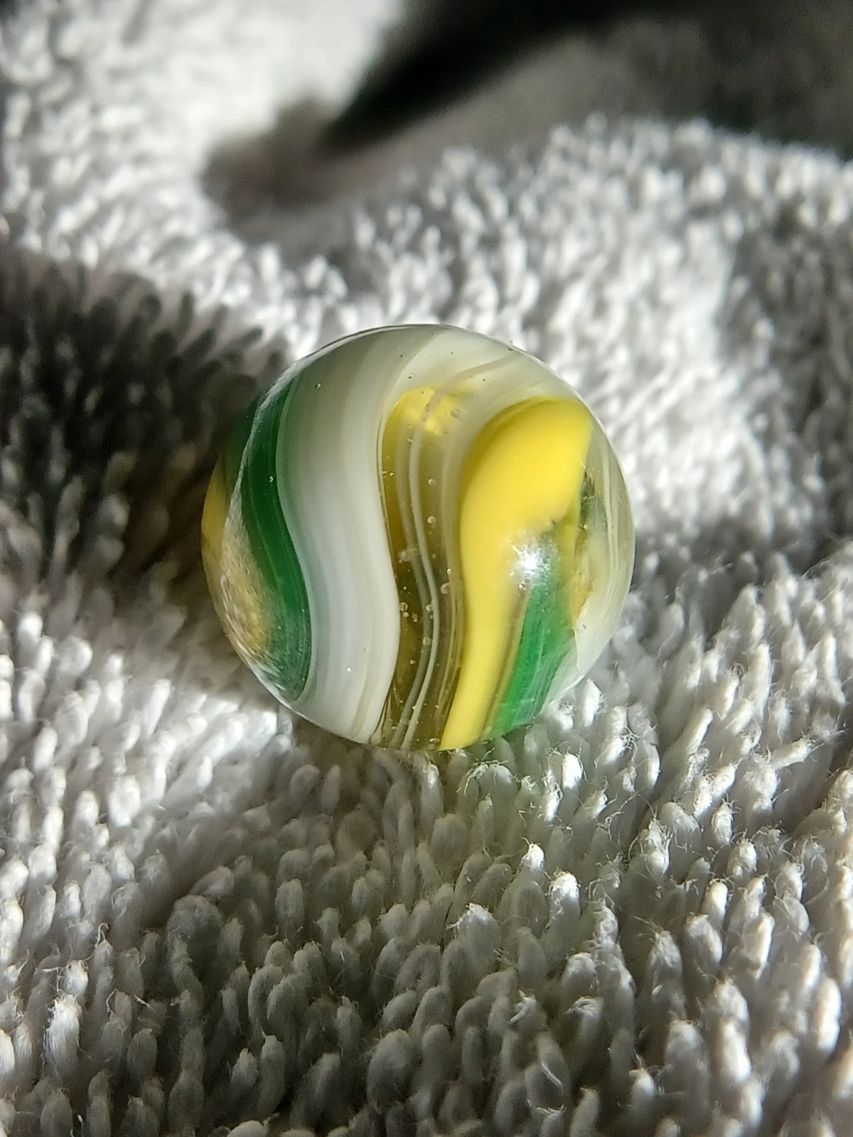 Akro Popeye Hybrid wet dead mint .65 or 11/16″ Green/Yellow with Brown Tracer.