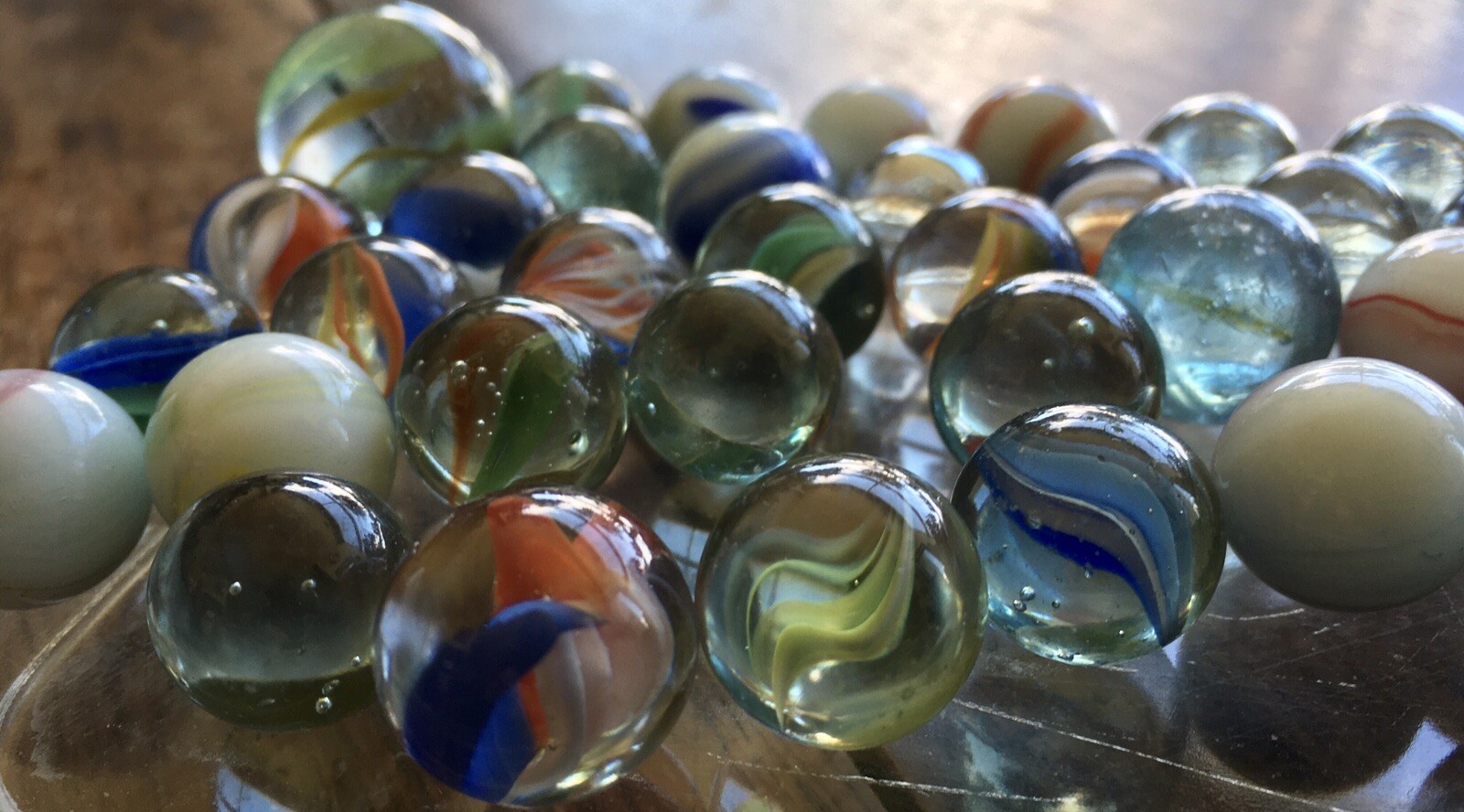 Vintage Marble Lot 52 pieces Peltiers & Good Assortment 1930’s-1940’s w Shooter