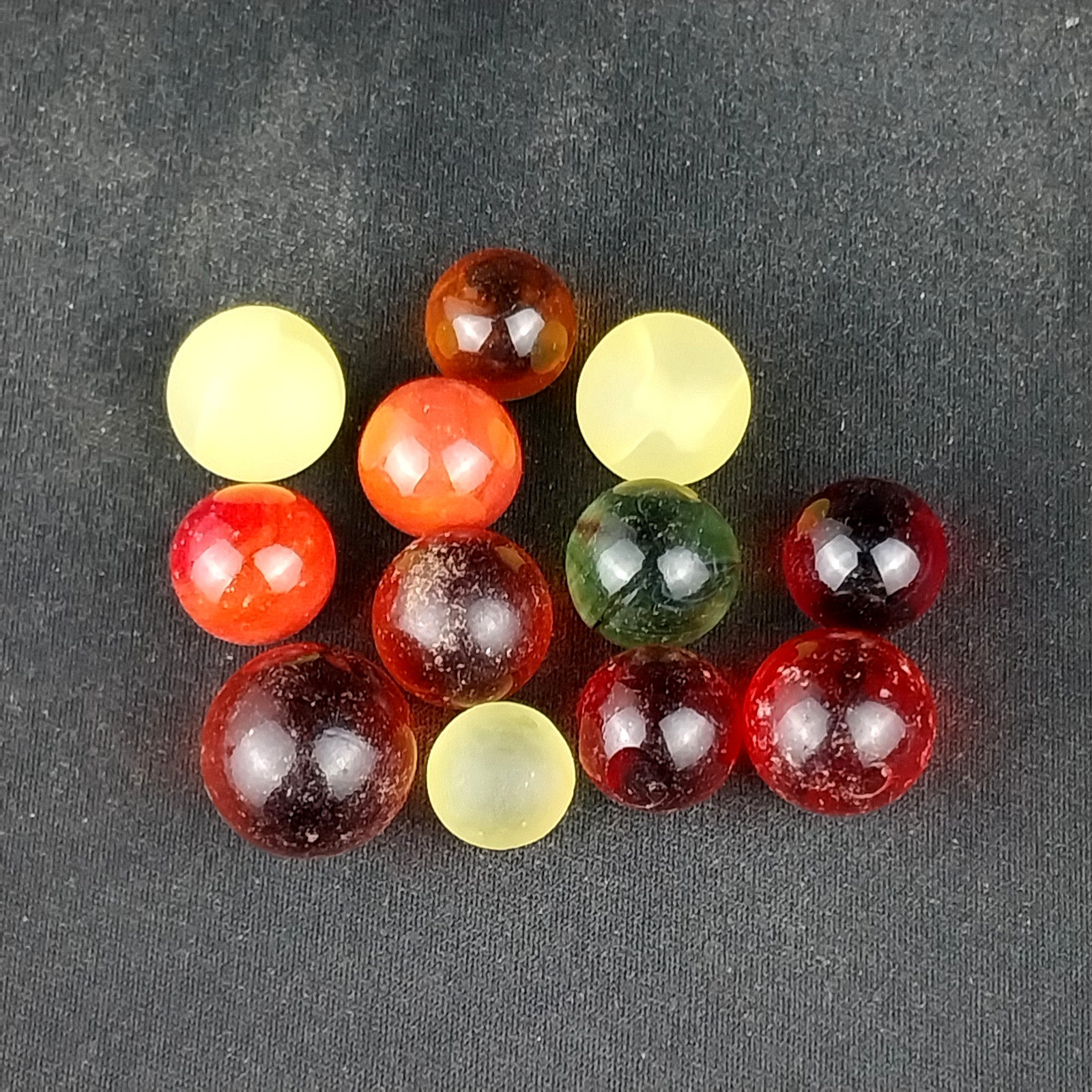 Vintage Lot Of 12 Assorted UV Reactive Vaseline Uranium Glass Marbles Glowing