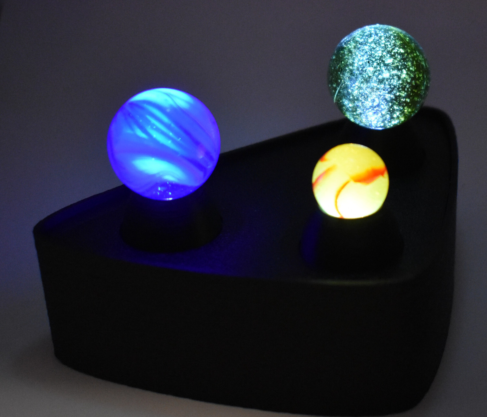 Light up Lighted Marble Display For CAC Peltier Alley German Glass Marbles 9volt