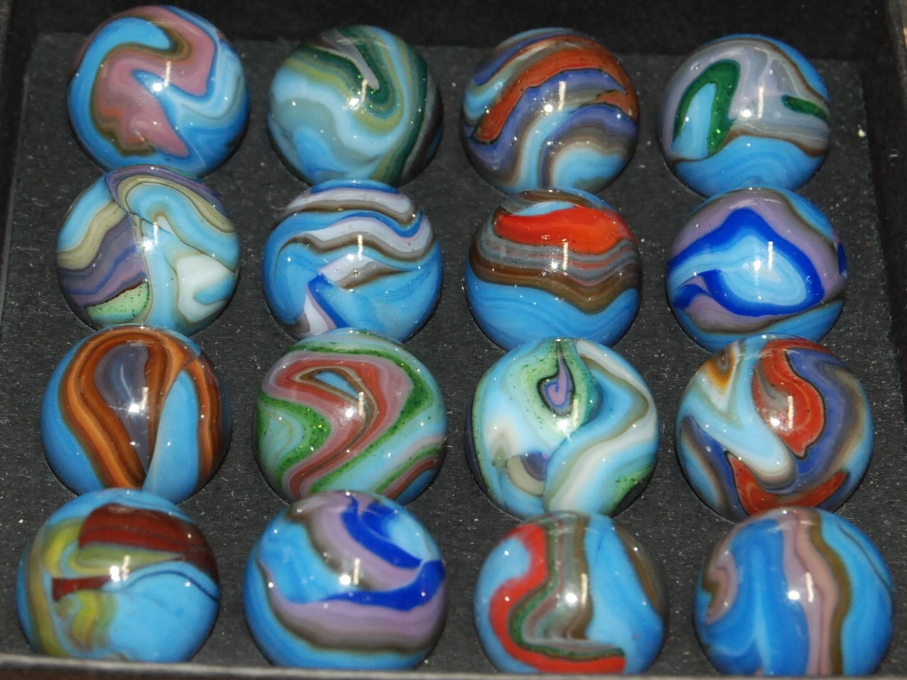 L@@K Box of 16 DAS Blue Racer Marbles Collector Set KEEPERS #1 L@@K