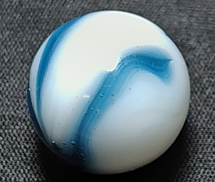 Vintage Alley Agate 0.60″ Dark Cobalt Blue Ribbon Swirl Marble NM! White Base…