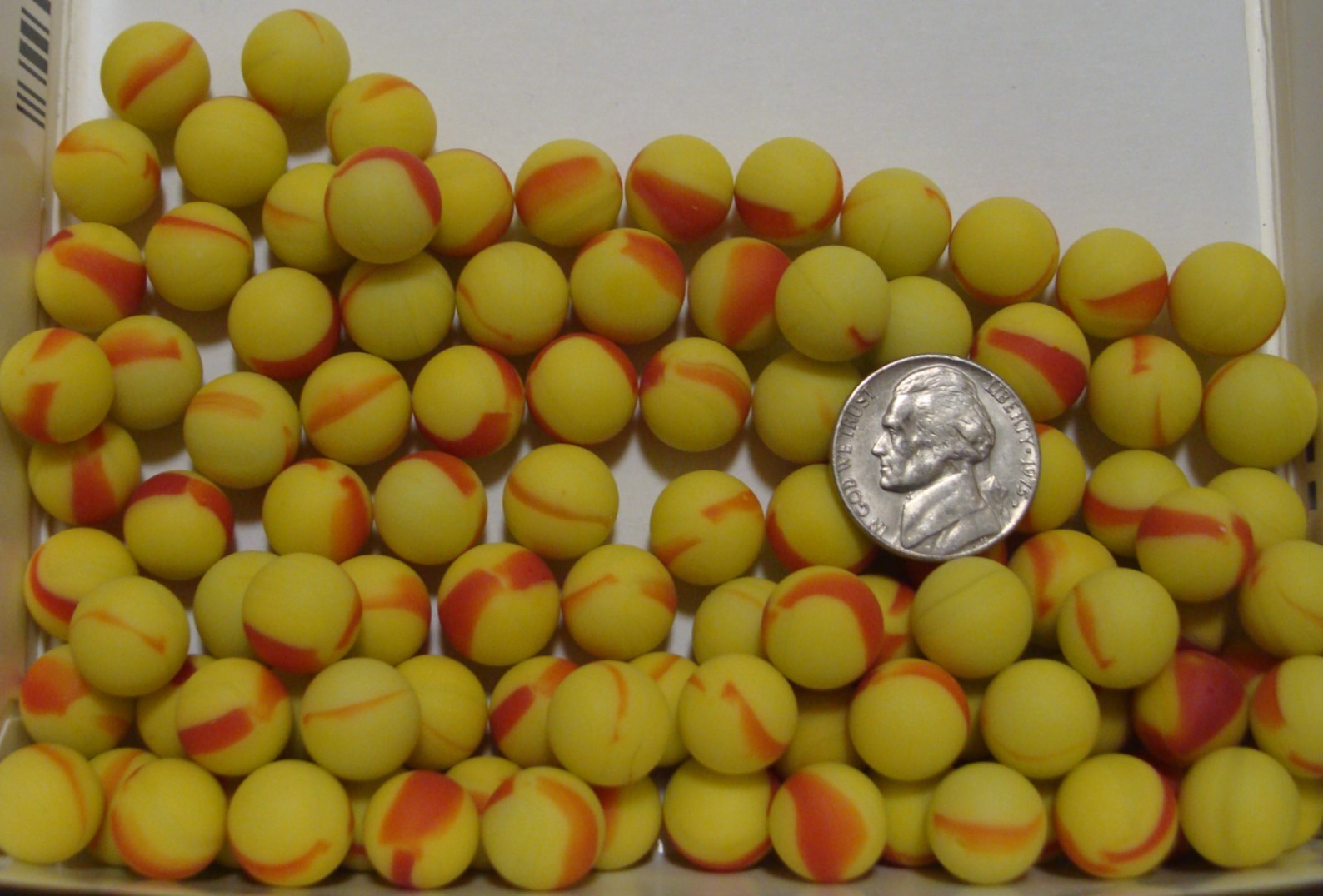 100 Marbles Glass Sea Style Frosted Sweet Peewee Bright Yellow Red Sun 1/2 Nice