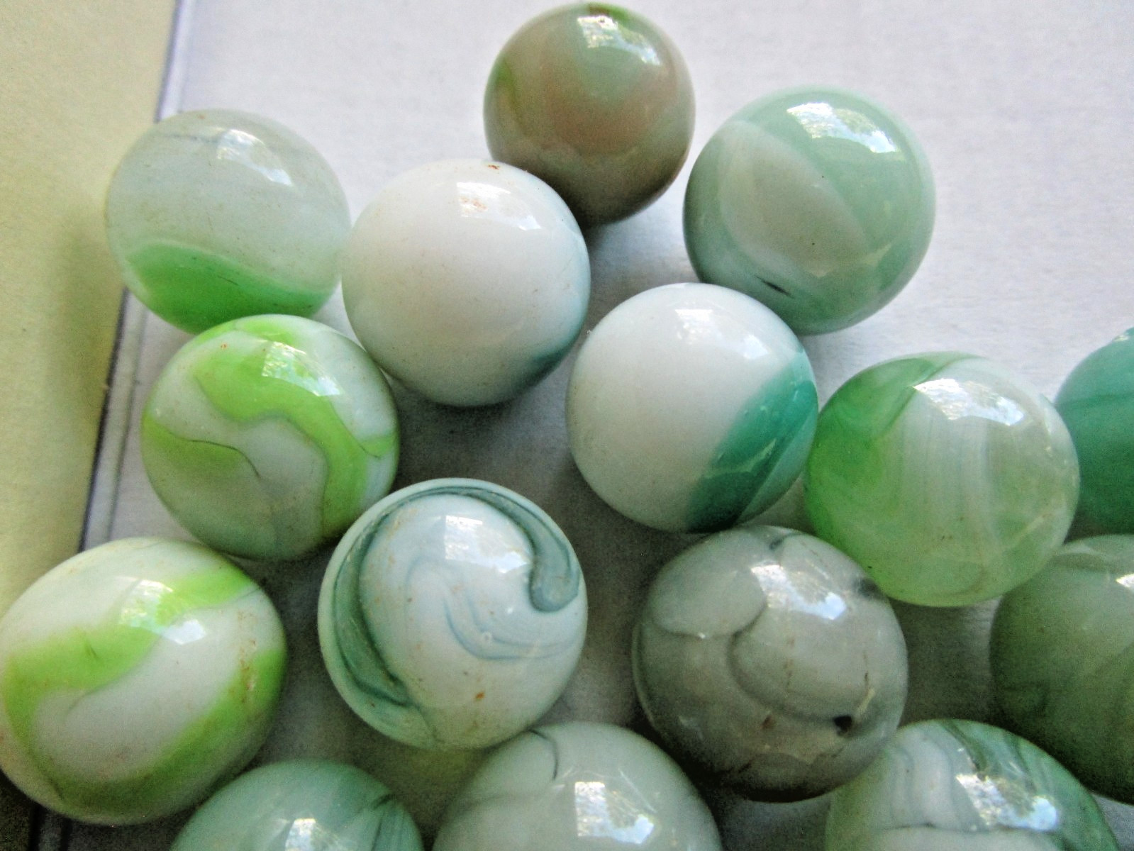 Vintage LOT OF 27 MARBLES Green WHITE Swirl