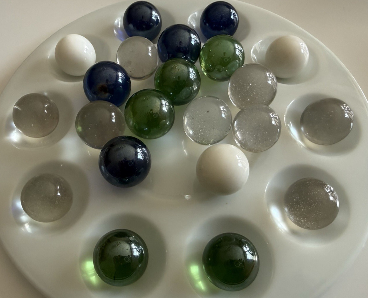 Vintage Mixed Blue & Green & & White & Clear Glass MARBLE LOT~ 22 PC~4 colors