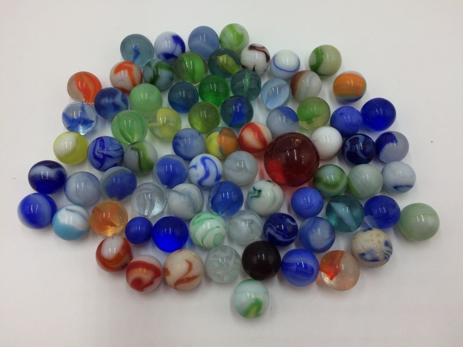 VTG Lot of 75 Unique Marbles,Shooter,Swirl Milk Glass Cats Eye,Estate Find! J