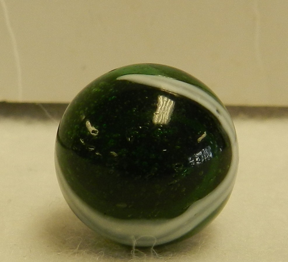#19860m Vintage Yasuda Glass Transition Transitional Marble .69 Inches Mint —